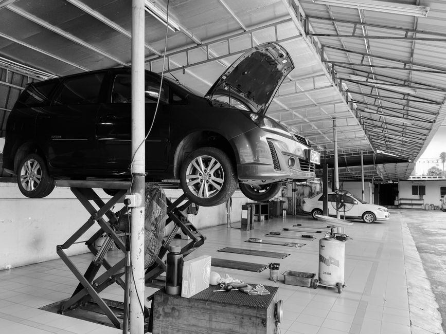 Five Star Car Service: What It Means & How to Choose